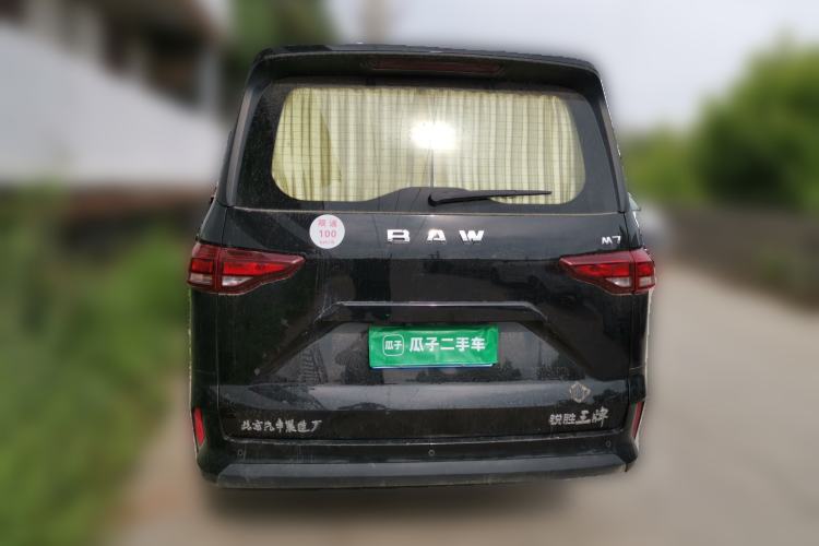 Used BAW Ruisheng Ace M7 2025 2.0L CNG Mid-Range Commercial Luxury Version 9 Seats Rear