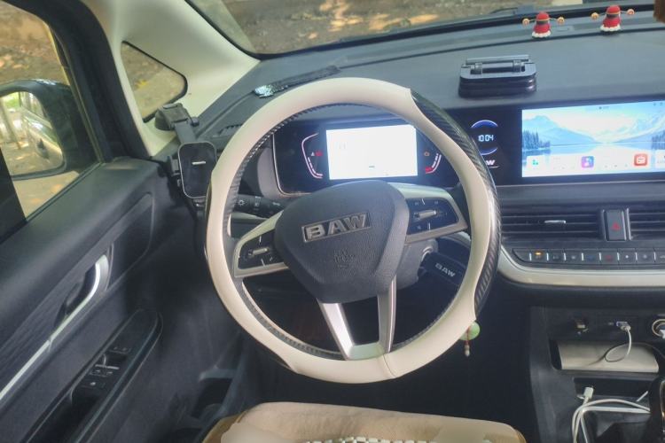 Used BAW Ruisheng Ace M7 2025 1.6L Manual Long Wheelbase Comfort Version 6/7 Seats Steering Wheel