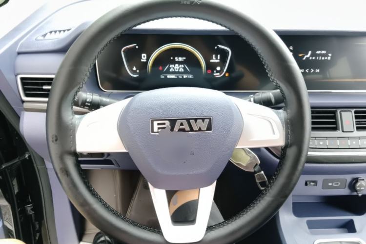 Used BAW Ruisheng Ace M7 2025 1.6L Manual Long Wheelbase Comfort Version 6/7 Seats Steering Wheel