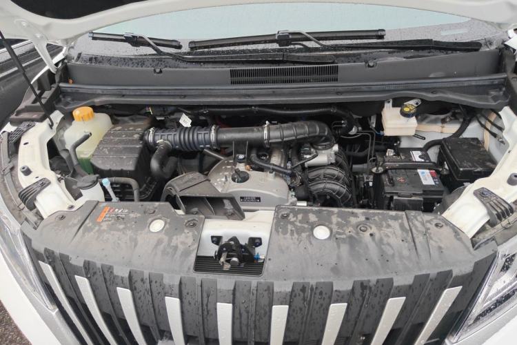 Used BAW Ruisheng Ace M7 2025 2.0L Manual Long Wheelbase Luxury Version 9 Seats Engine Bay