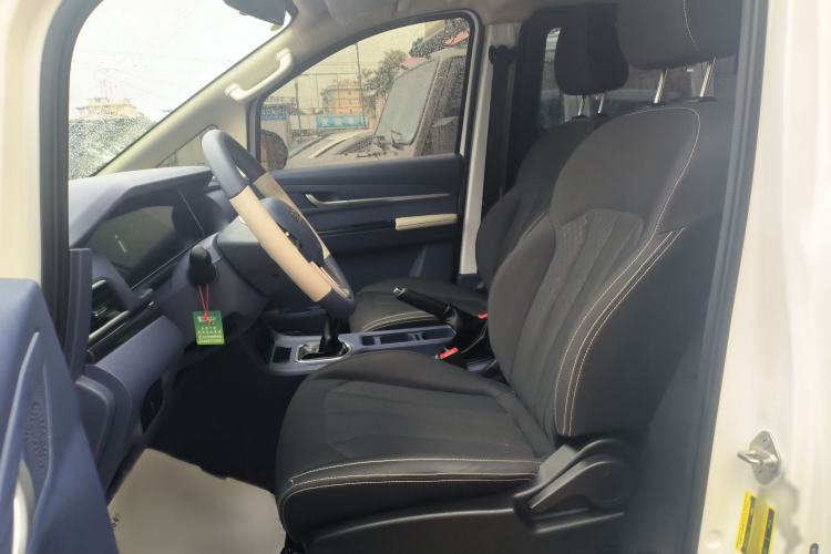 Used BAW Ruisheng Ace M7 2025 1.6L Manual Long Wheelbase Comfort Version 6/7 Seats Left Front Seat