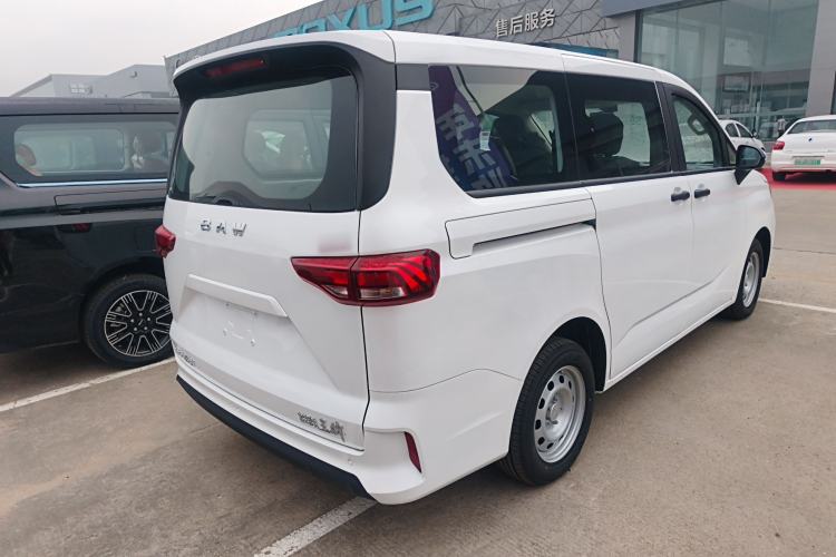 Used BAW Ruisheng Ace M7 2025 1.6L Manual Standard Wheelbase Comfort Version 5 Seats Rear Right 45 Deg