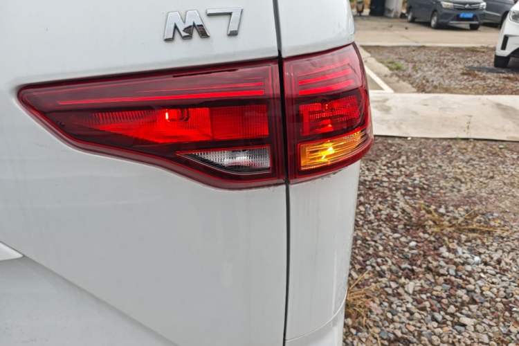 Used BAW Ruisheng Ace M7 2025 1.6L Manual Standard Wheelbase Comfort Version 5 Seats Right Rear Taillight
