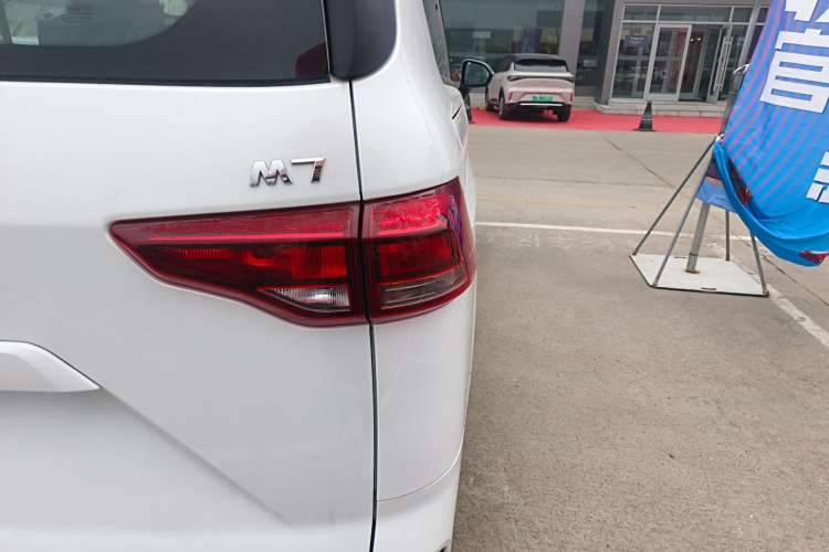 Used BAW Ruisheng Ace M7 2025 1.6L Manual Standard Wheelbase Comfort Version 5 Seats Right Rear Taillight