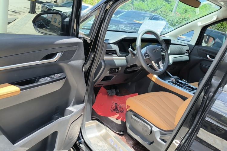 Used BAW Ruisheng Ace M7 2026 Model 2.0L Automatic Long-Wheelbase Luxury Version—7 Seats Driver Seat