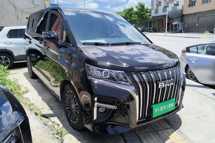 Used BAW Ruisheng Ace M7 2026 Model 2.0L Automatic Long-Wheelbase Luxury Version—7 Seats Front Right 45 Deg
