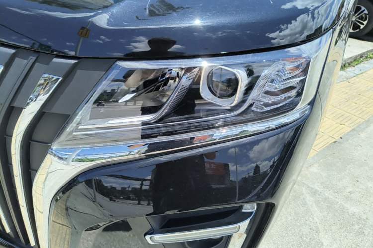 Used BAW Ruisheng Ace M7 2026 Model 2.0L Automatic Long-Wheelbase Luxury Version—7 Seats Left Front Headlight