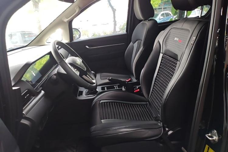 Used BAW Ruisheng Ace M7 2026 Model 1.6L Manual Standard Wheelbase Comfort 5-seater Left Front Seat