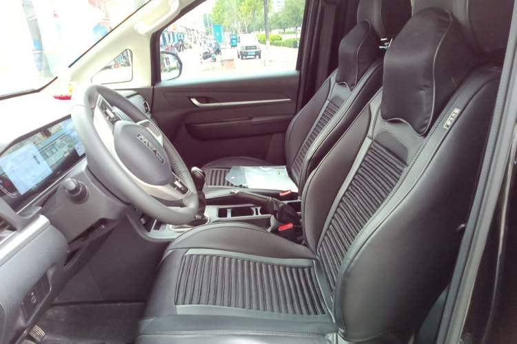 Used BAW Ruisheng Ace M7 2026 Model Facelift 1.6L Manual Standard Wheelbase Comfort 5-Seater Left Front Seat