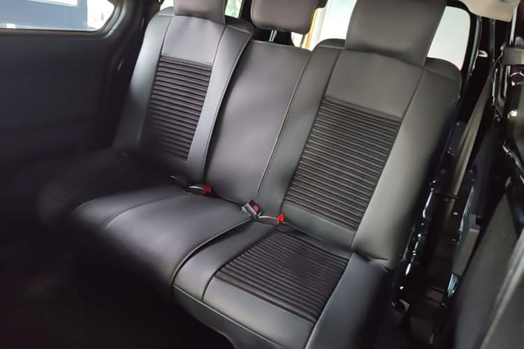 Used BAW Ruisheng Ace M7 2026 Model 1.6L Manual Standard Wheelbase Comfort 5-seater Left Rear Seat