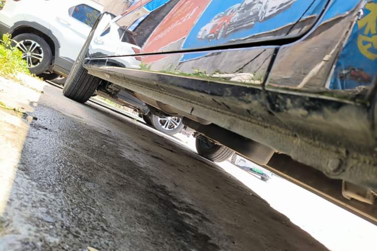 Used BAW Ruisheng Ace M7 2026 Model 2.0L Automatic Long-Wheelbase Luxury Version—7 Seats Right Side Sill