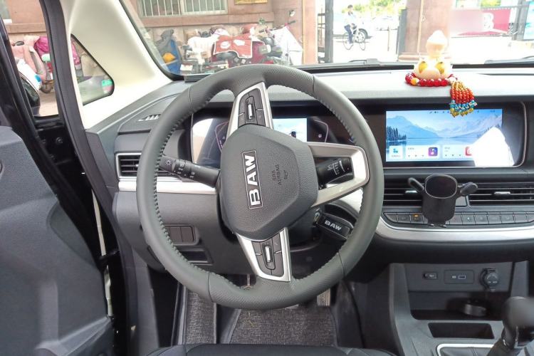 Used BAW Ruisheng Ace M7 2026 Model Facelift 1.6L Manual Standard Wheelbase Comfort 5-Seater Steering Wheel