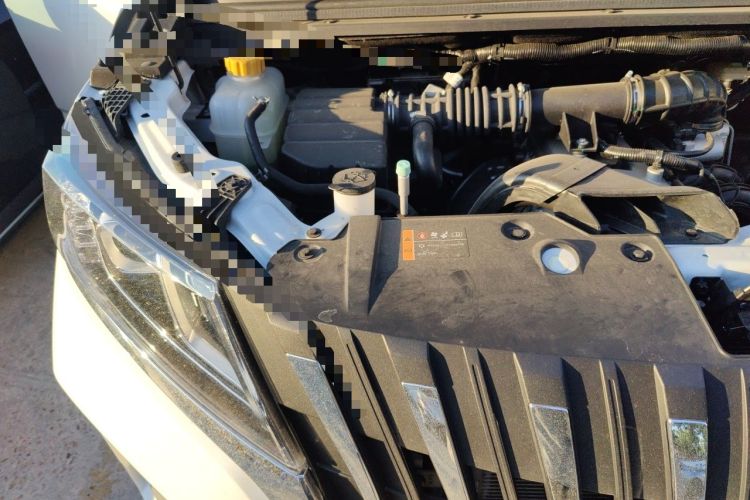 Used BAW Ruisheng Ace M7 2026 Model 2.0L Automatic Long-Wheelbase Mid-Range Commercial—9 Seats Engine Bay Right
