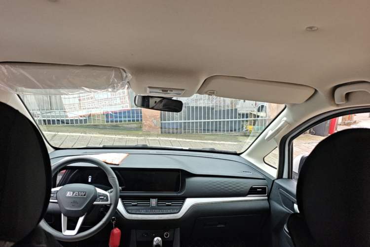 Used BAW Ruisheng Ace M7 2026 Model 1.6L Manual Standard Wheelbase Comfort 5-seater Headliner