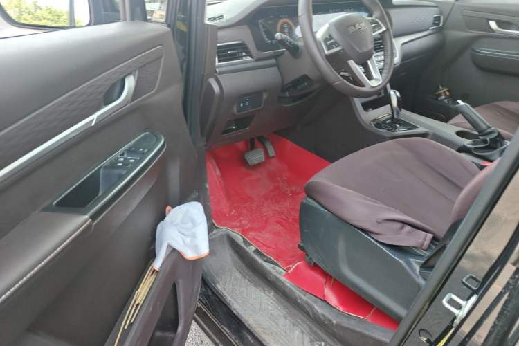 Used BAW Ruisheng Ace M7 New Energy 2023 Long Wheelbase · Luxury Commercial Version Guoxuan 9-seater 65kWh Driver Seat
