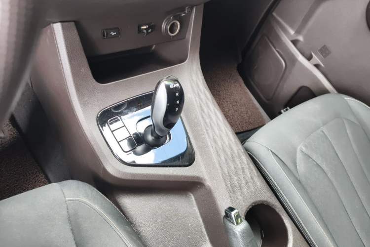 Used BAW Ruisheng Ace M7 New Energy 2023 Long Wheelbase · Enjoyment Edition Guoxuan 7-seater 65kWh Gear Lever