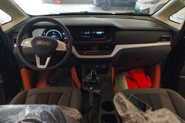 Used BAW Ruisheng Ace M7 New Energy 2025 365KM Entrepreneur Edition 7-seater Center Console