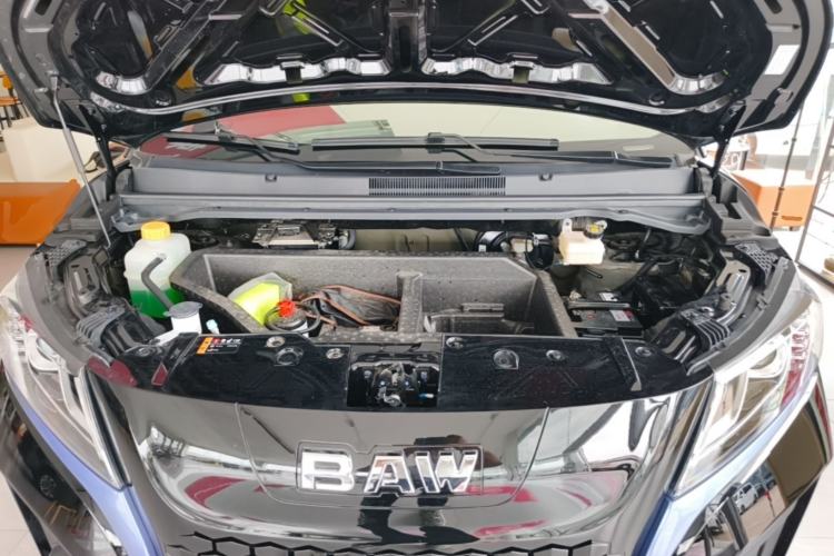 Used BAW Ruisheng Ace M7 New Energy 2025 365KM Entrepreneur Edition 7-seater Engine Bay
