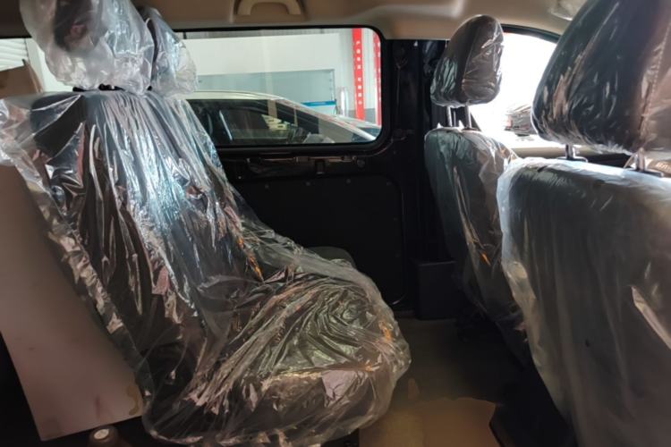 Used BAW Ruisheng Ace M7 New Energy 2025 365KM Entrepreneur Edition 7-seater Left Rear Seat