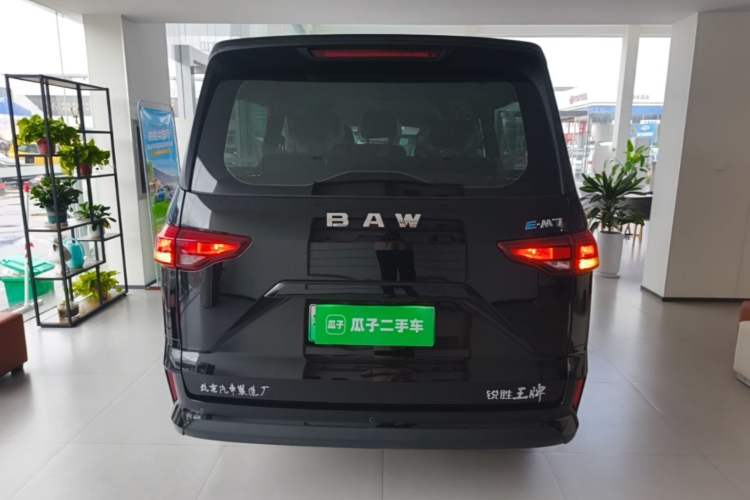 Used BAW Ruisheng Ace M7 New Energy 2025 365KM Entrepreneur Edition 7-seater Rear