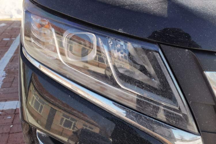 Used BAW Ruisheng Ace M7 New Energy 2025 505KM Prestige Version 7 Seats Right Front Headlight