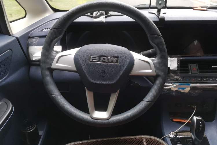 Used BAW Ruisheng Ace M7 New Energy 2025 270KM Entrepreneur Edition 7 Seats Steering Wheel