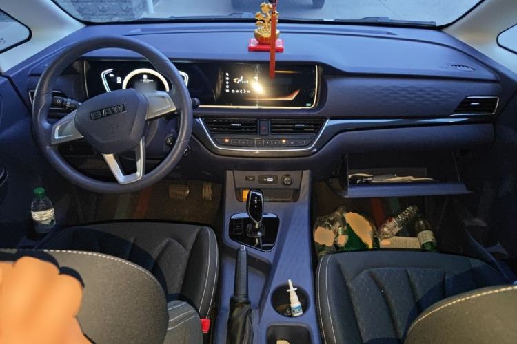 Used BAW Ruisheng Ace M7 New Energy 2025 365KM Entrepreneur Edition 7-seater Center Console