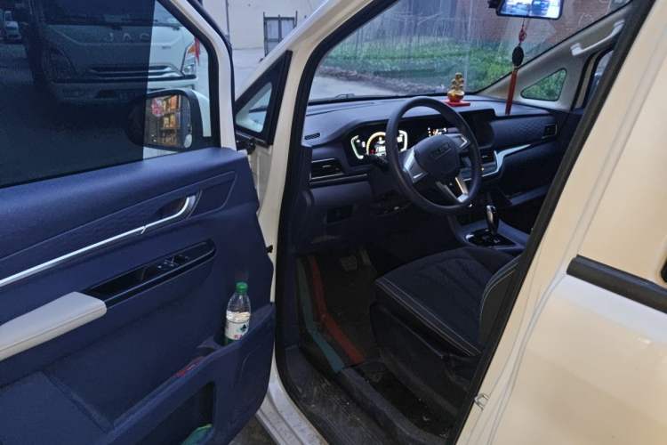 Used BAW Ruisheng Ace M7 New Energy 2025 365KM Entrepreneur Edition 7-seater Driver Seat