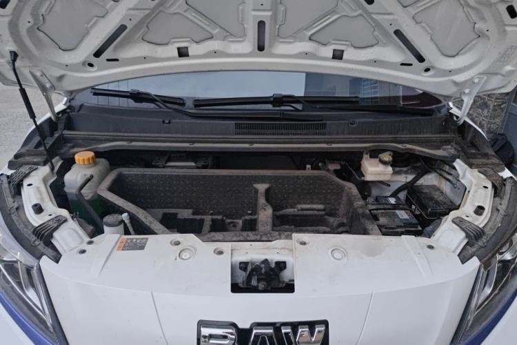 Used BAW Ruisheng Ace M7 New Energy 2025 365KM Entrepreneur Edition 7-seater Engine Bay
