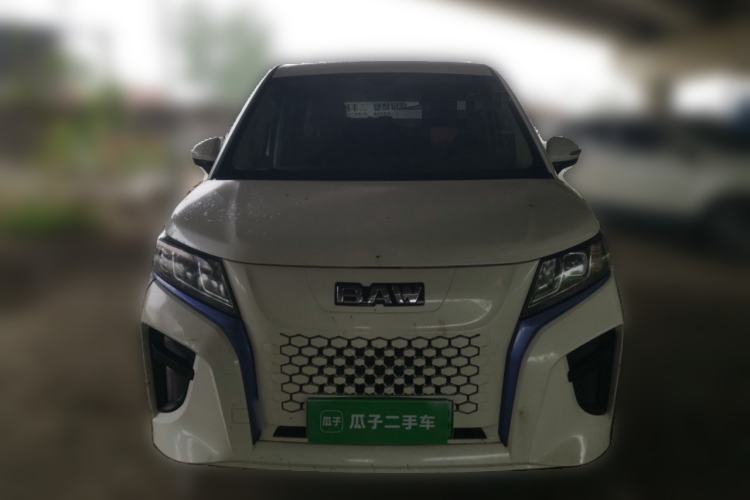Used BAW Ruisheng Ace M7 New Energy 2025 365KM Entrepreneur Edition 7-seater Front