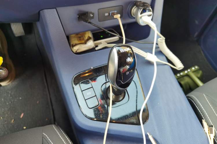 Used BAW Ruisheng Ace M7 New Energy 2025 270KM Entrepreneur Edition 7 Seats Gear Lever