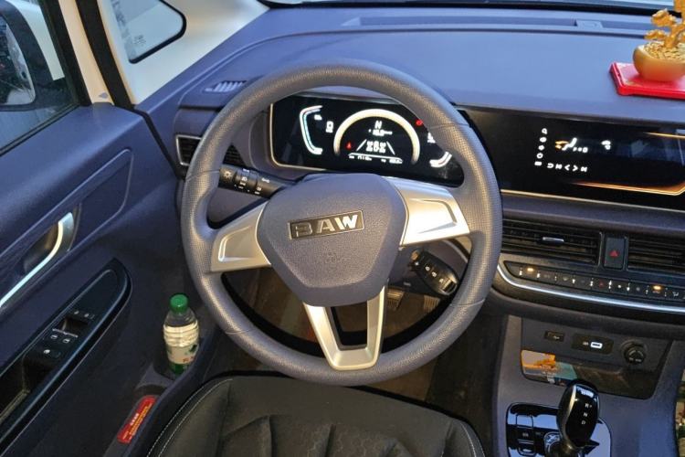 Used BAW Ruisheng Ace M7 New Energy 2025 365KM Entrepreneur Edition 7-seater Steering Wheel
