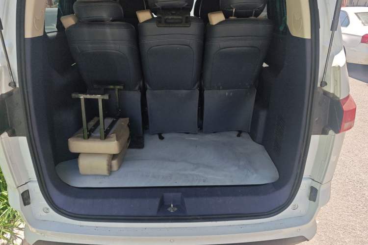 Used BAW Ruisheng Ace M7 New Energy 2025 505KM Prestige Version 7 Seats Trunk