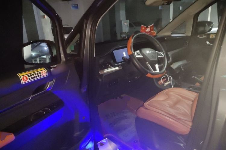 Used BAW RuiSheng M8  Driver Seat