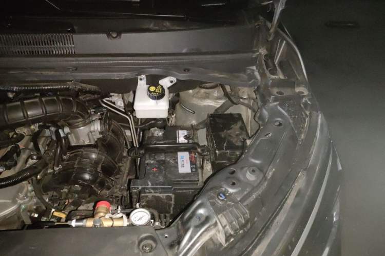 Used BAW RuiSheng M8  Engine Bay Left
