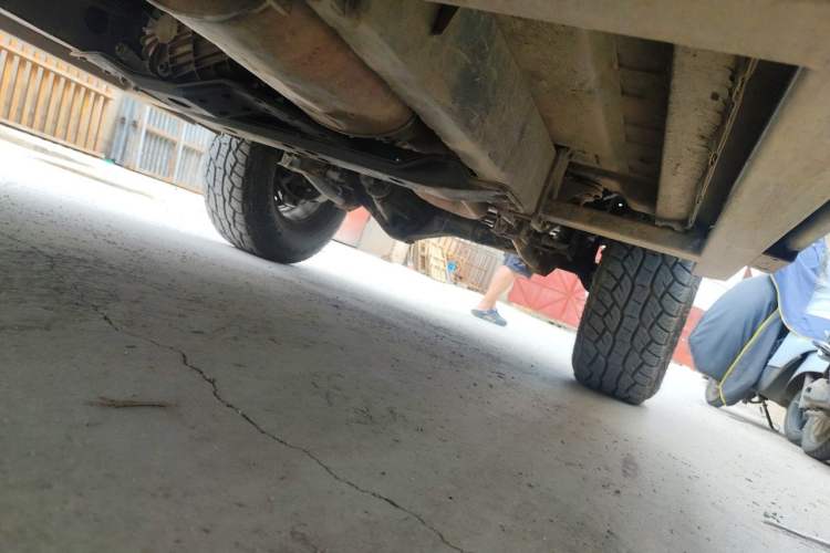Used BAW Warrior 2008 3.0T five-door four-wheel-drive diesel version Chassis Rear Right
