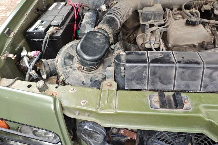 Used BAW Warrior 2008 2.7L five-door four-wheel drive gasoline version Engine Bay Right