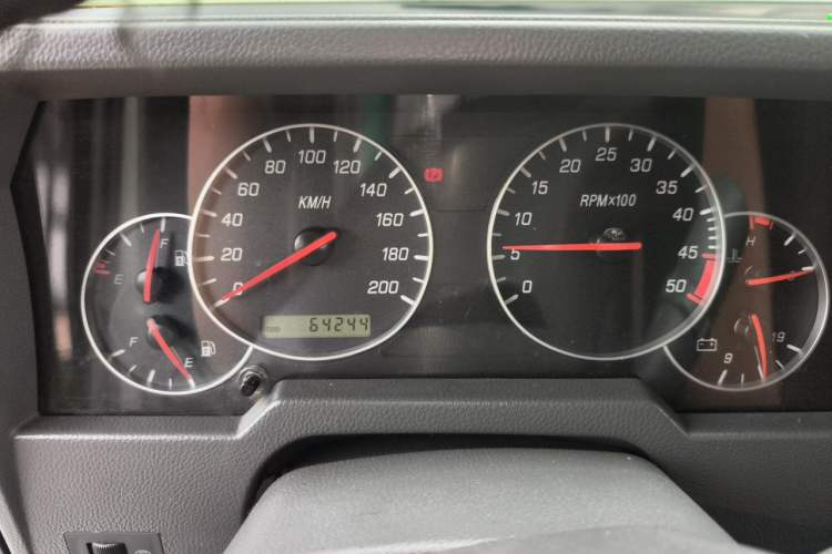 Used BAW Warrior 2014 2.5T five-door four-wheel-drive diesel version Instrument Cluster