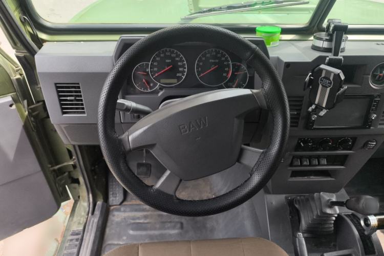 Used BAW Warrior 2014 2.5T five-door four-wheel-drive diesel version Steering Wheel