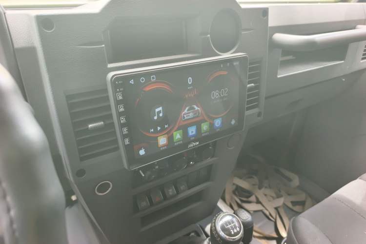 Used BAW Warrior 2017 2.0T five-door four-wheel drive gasoline version Audio And AC Panel