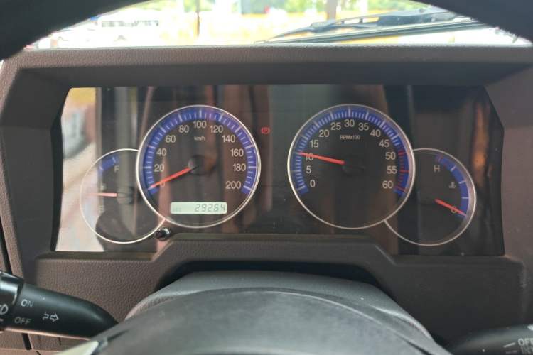 Used BAW Warrior 2017 2.0T five-door four-wheel drive gasoline version Instrument Cluster
