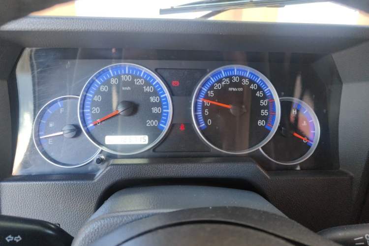 Used BAW Warrior 2018 2.0T Five-Door Four-Wheel Drive Gasoline Version China V Emission Standard Instrument Cluster