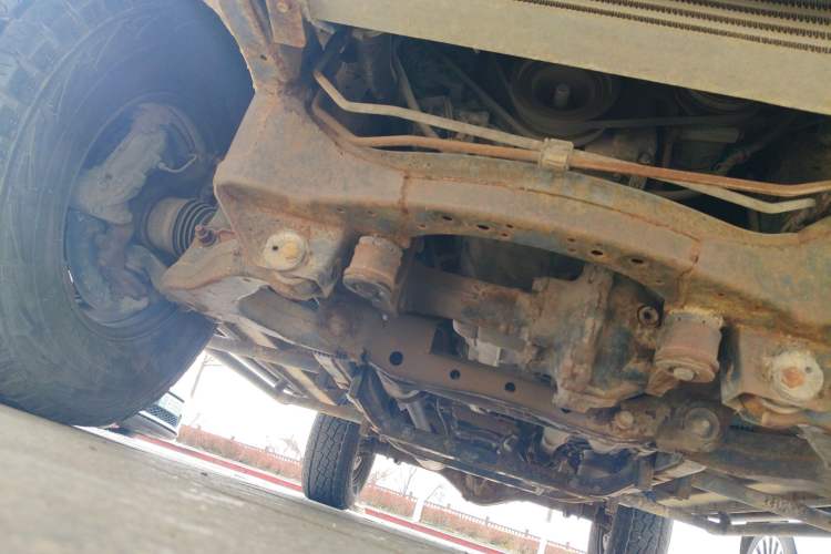 Used BAW Warrior 2018 2.0T Five-Door Four-Wheel Drive Gasoline Version China V Emission Standard Chassis Front