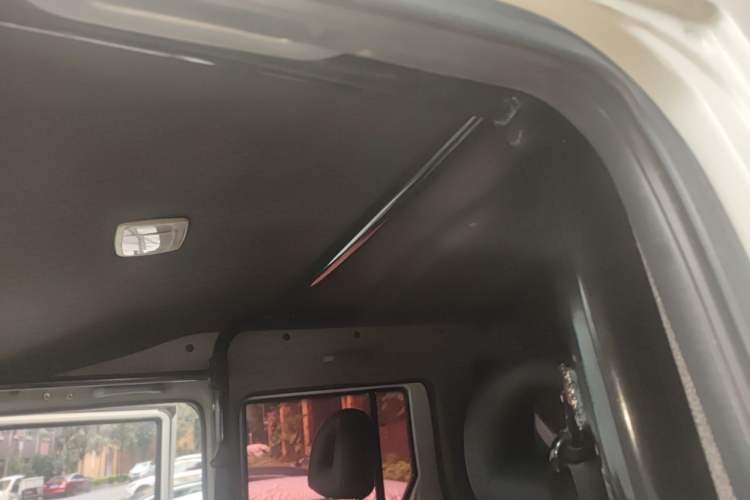 Used BAW Warrior 2018 2.0T Four-Door Four-Wheel Drive Gasoline Version China V Emission Standard Headliner