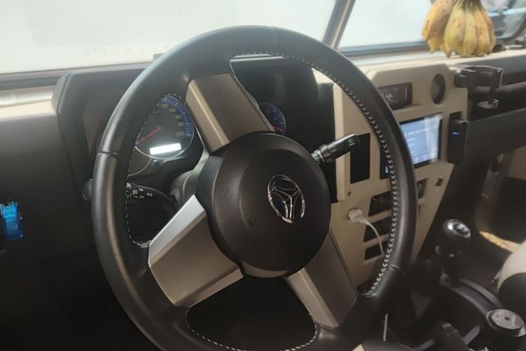 Used BAW Warrior 2018 2.0T Four-Door Four-Wheel Drive Gasoline Version China V Emission Standard Steering Wheel