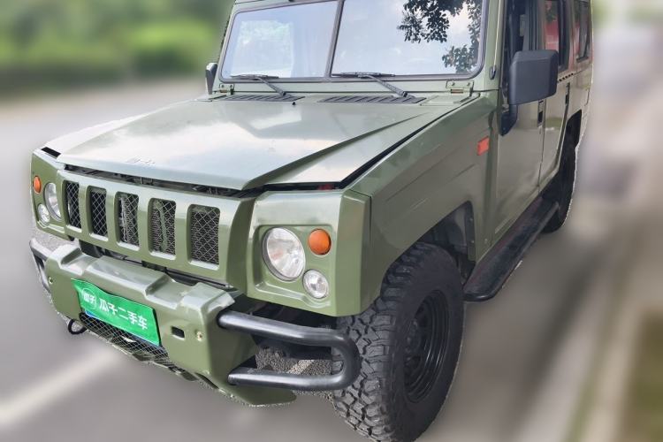 Used BAW Warrior 2019 2.4T Five-Door Four-Wheel Drive Gasoline Version China VI Emission Standard Guazi used car, China used car export, Used car for sale, Used  cars, Cheapest cars for sale