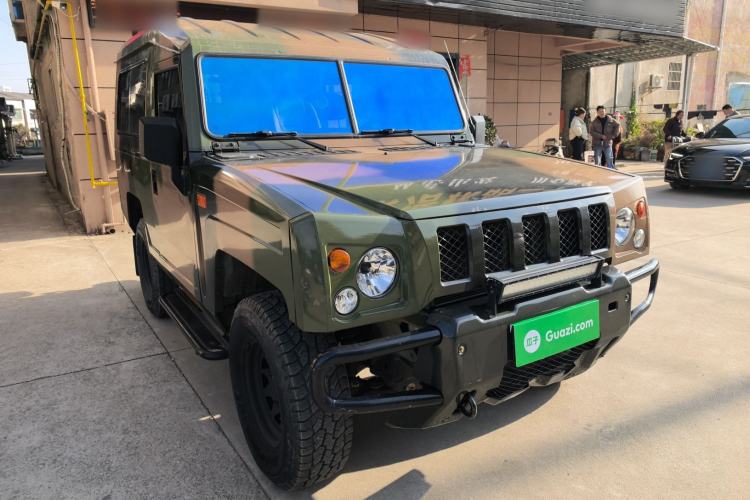 Used BAW Warrior 2019 2.4T Three-Door Four-Wheel Drive Short Wheelbase Gasoline Version China VI Emission Standard Front Right 45 Deg