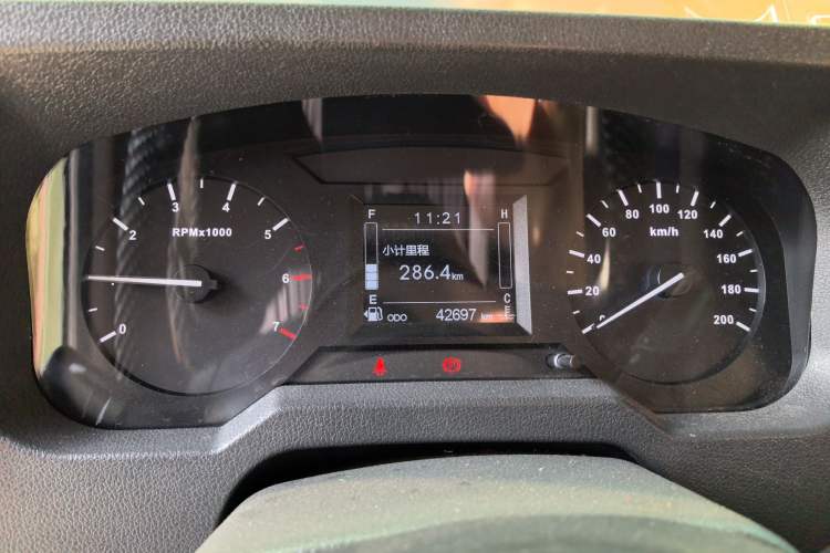 Used BAW Warrior 2019 2.4T Three-Door Four-Wheel Drive Short Wheelbase Gasoline Version China VI Emission Standard Instrument Cluster