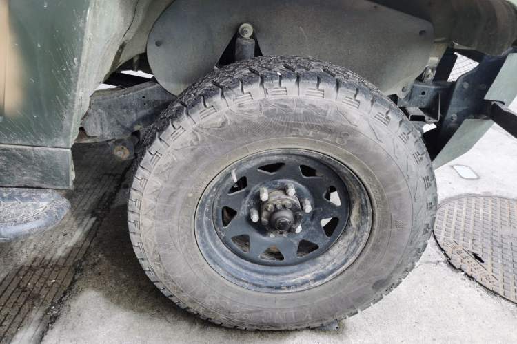 Used BAW Warrior 2019 2.5T five-door four-wheel-drive diesel version Right Front Wheel Hub