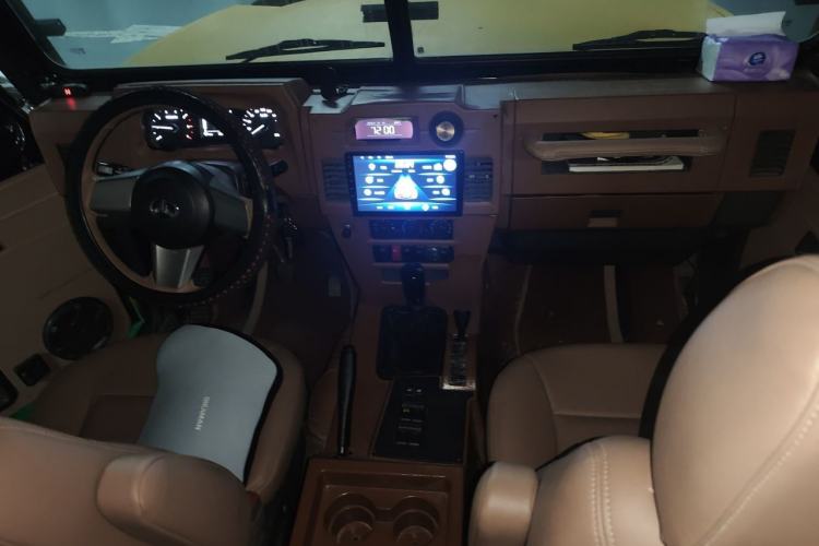 Used BAW Warrior 2019 2.4T Four-Door Four-Wheel Drive Gasoline Version China VI Emission Standard Center Console